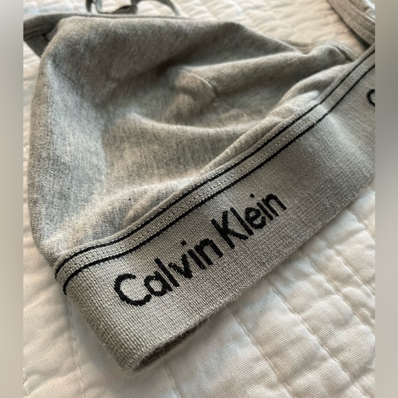 Calvin Klein Modern Triangle Bralette - Picture 5 of 5